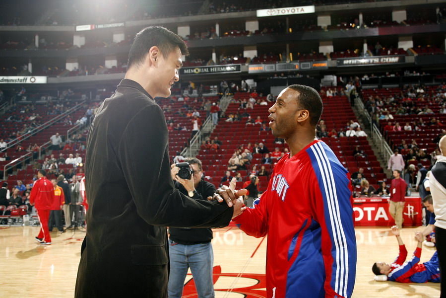 博主：河南队今天下午飞往上海，随后将与海港热身（博主：河南队今日下午启程赴沪，将与上海海港进行热身赛）