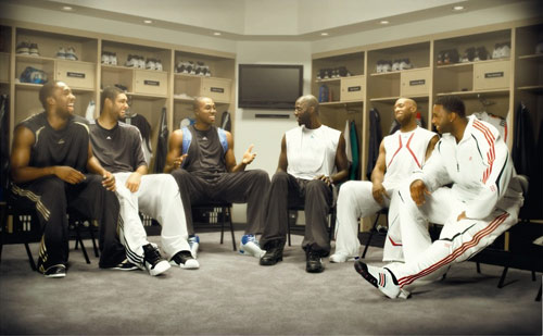 接替Theshy，iG官方：Soboro正式加盟iG担任上单选手（iG官宣：Soboro加盟出任上单，接棒TheShy）