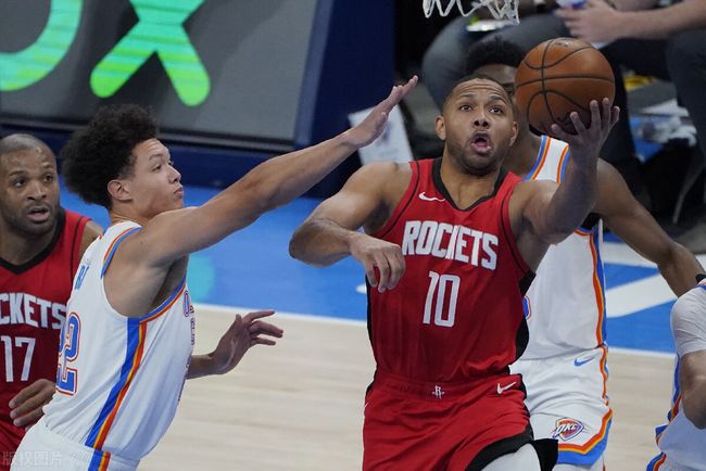 媒体人：亚泰每年差旅费很高，给外援交税也是非常沉重的负担（媒体人称亚泰年差旅成本高企，外援纳税负担沉重）