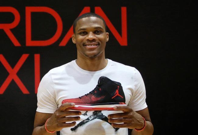 阿圭罗：梅西在巴萨的故事未完结，他未来仍会回归（阿圭罗：梅西与巴萨尚未画上句号，未来仍将回归）