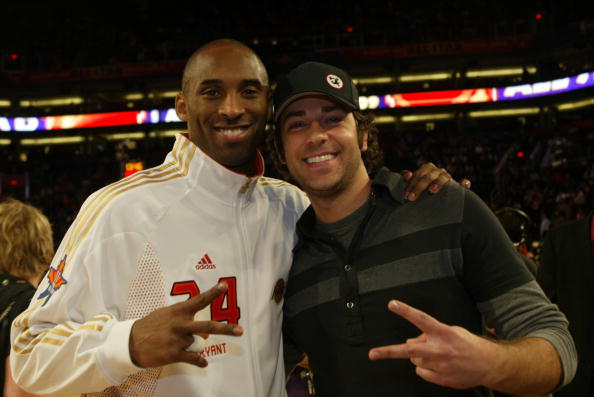 NBA球队战术解析：勇士防守新打法,（勇士防守革新：NBA球队战术深度解读）