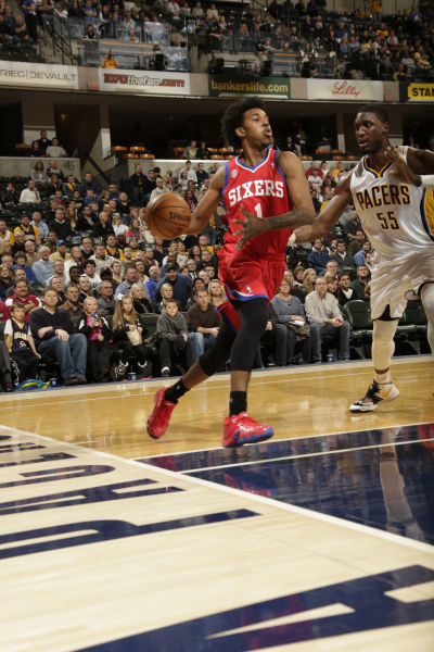 阿劳霍遭遇心理问题，乌拉圭队表支持：我们与你同在（阿劳霍面临心理困扰，乌拉圭队声援：与你并肩同行）